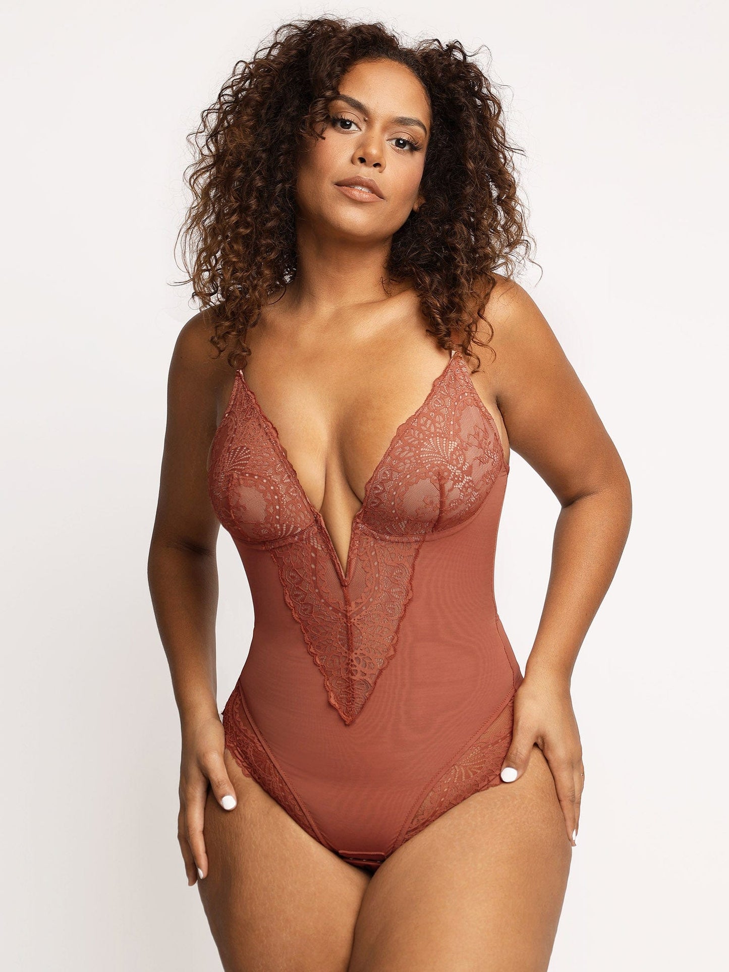 1+1 GRATIS! NINA™ | Figurformende Lingerie
