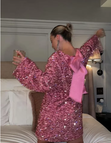 Ira Elegance™ | Das Kleid von Komfort und Stil