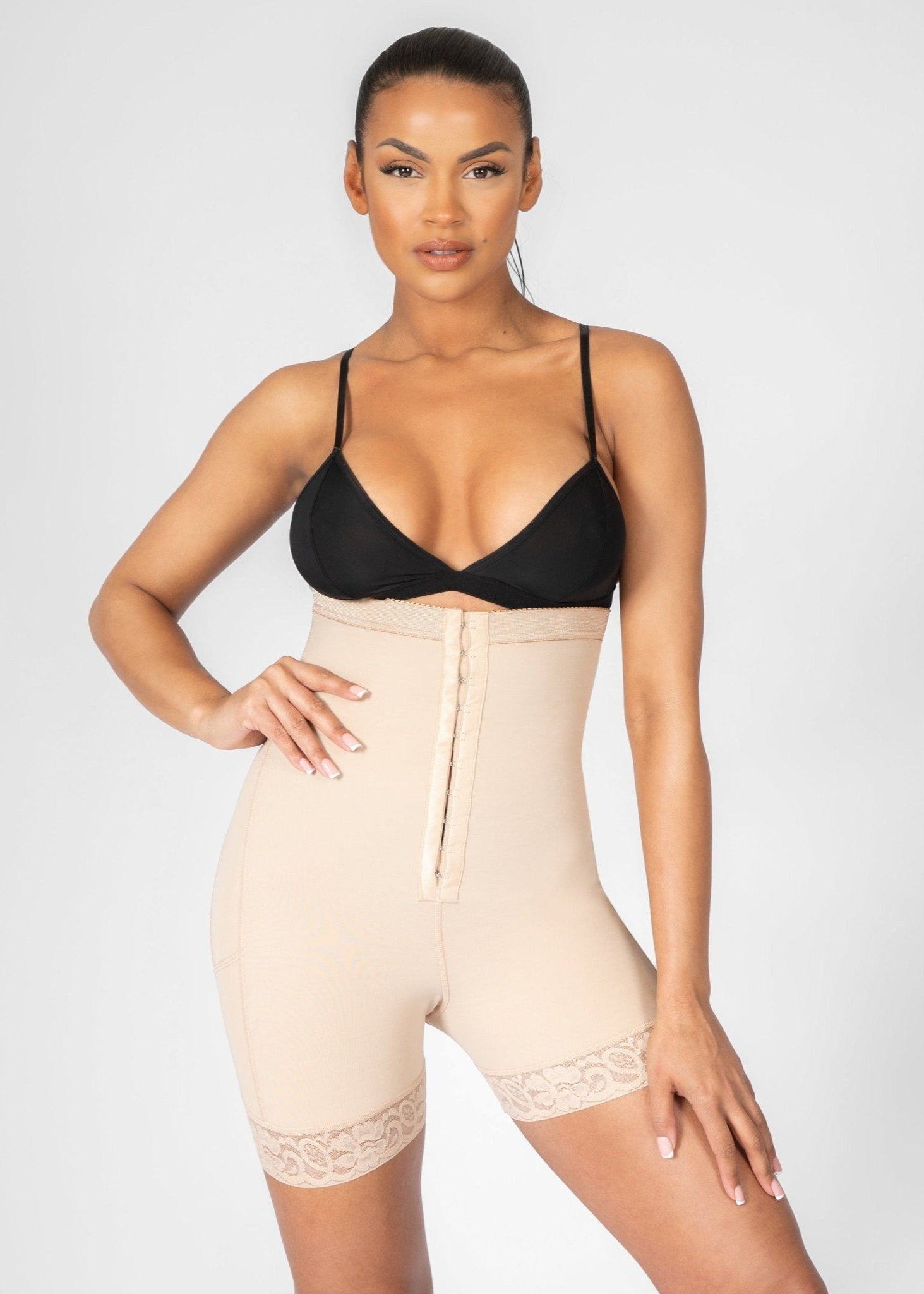 ShapeMaster™ | Body Shapewear mit Haken