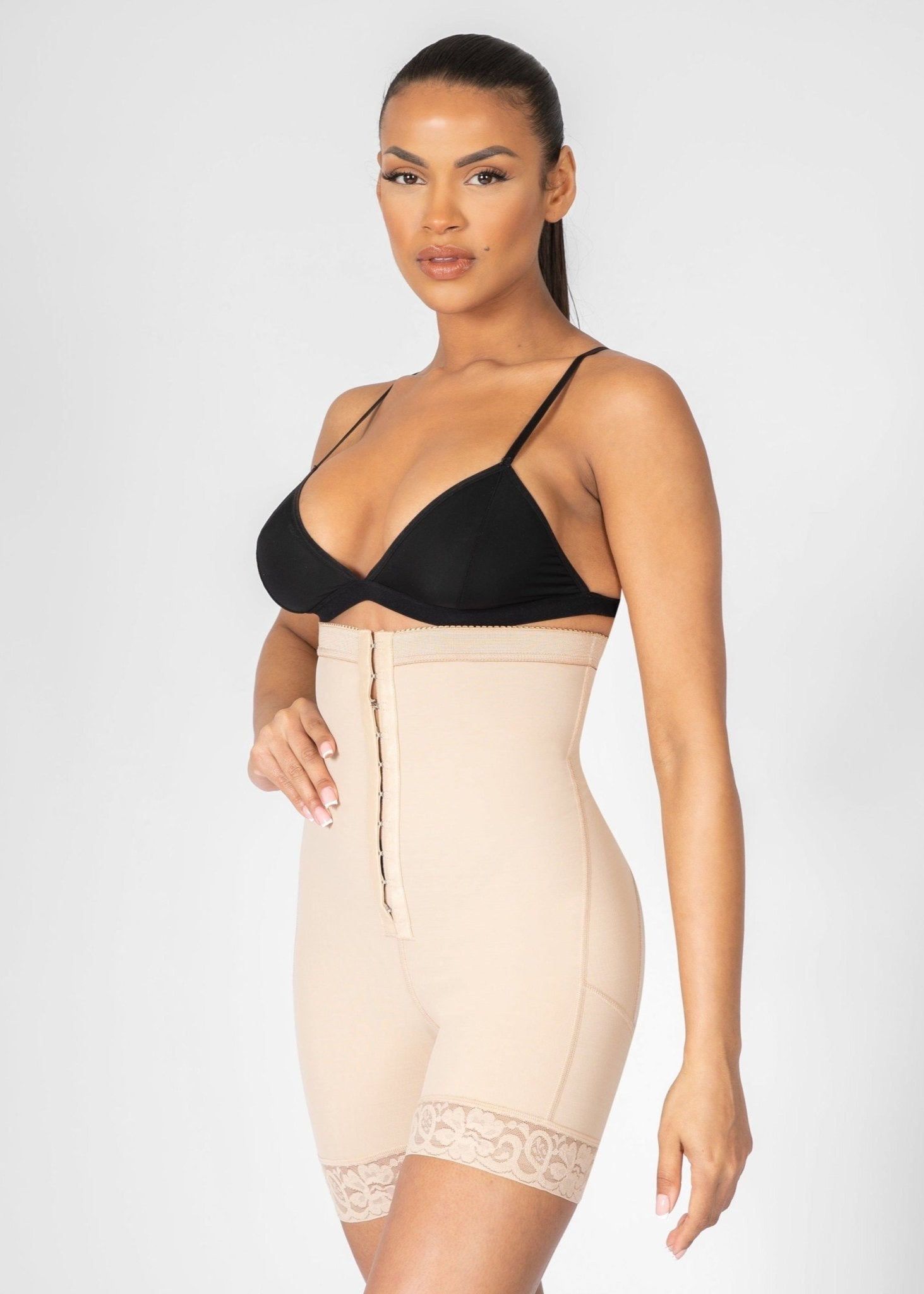 ShapeMaster™ | Body Shapewear mit Haken