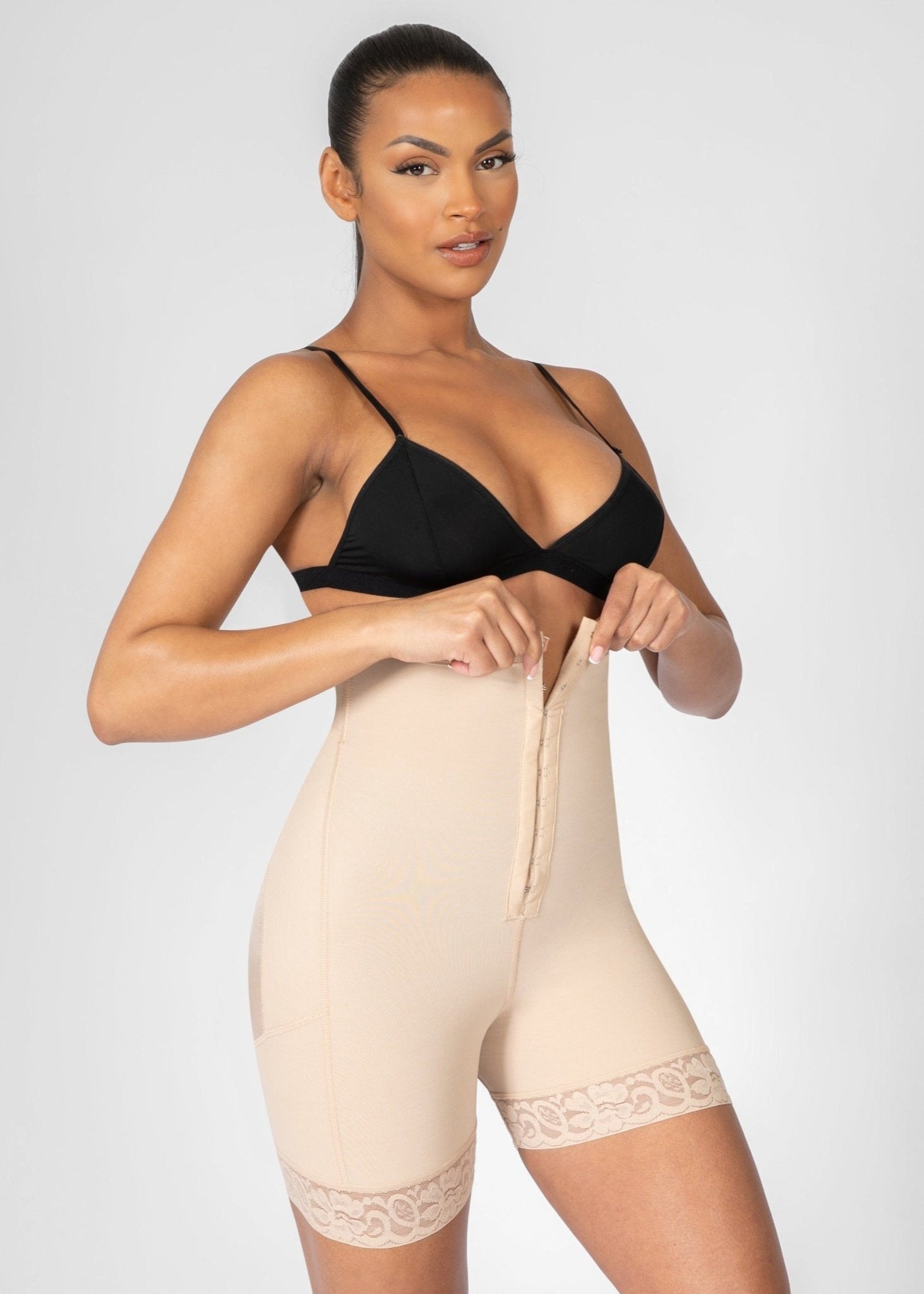 ShapeMaster™ | Body Shapewear mit Haken