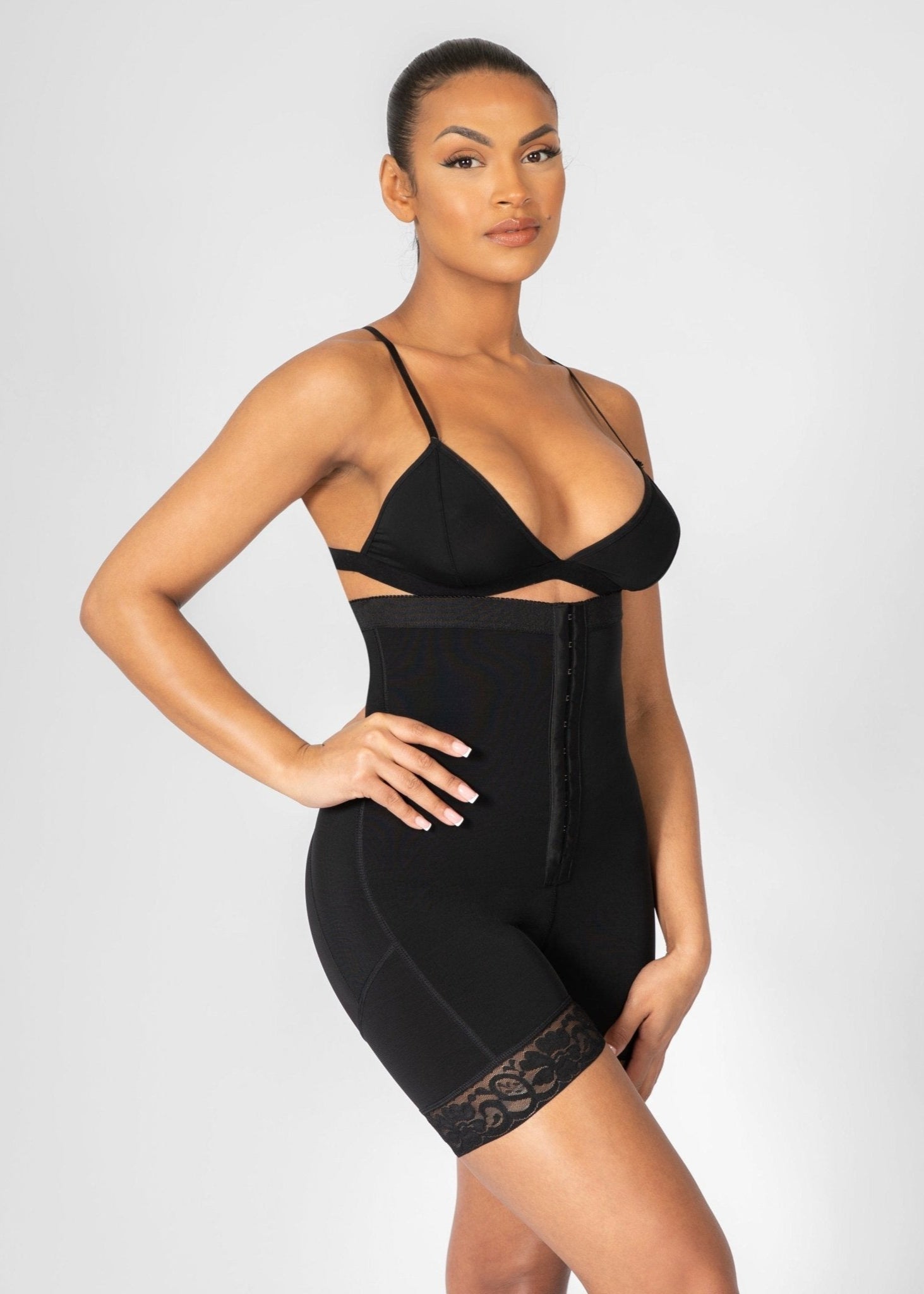 ShapeMaster™ | Body Shapewear mit Haken